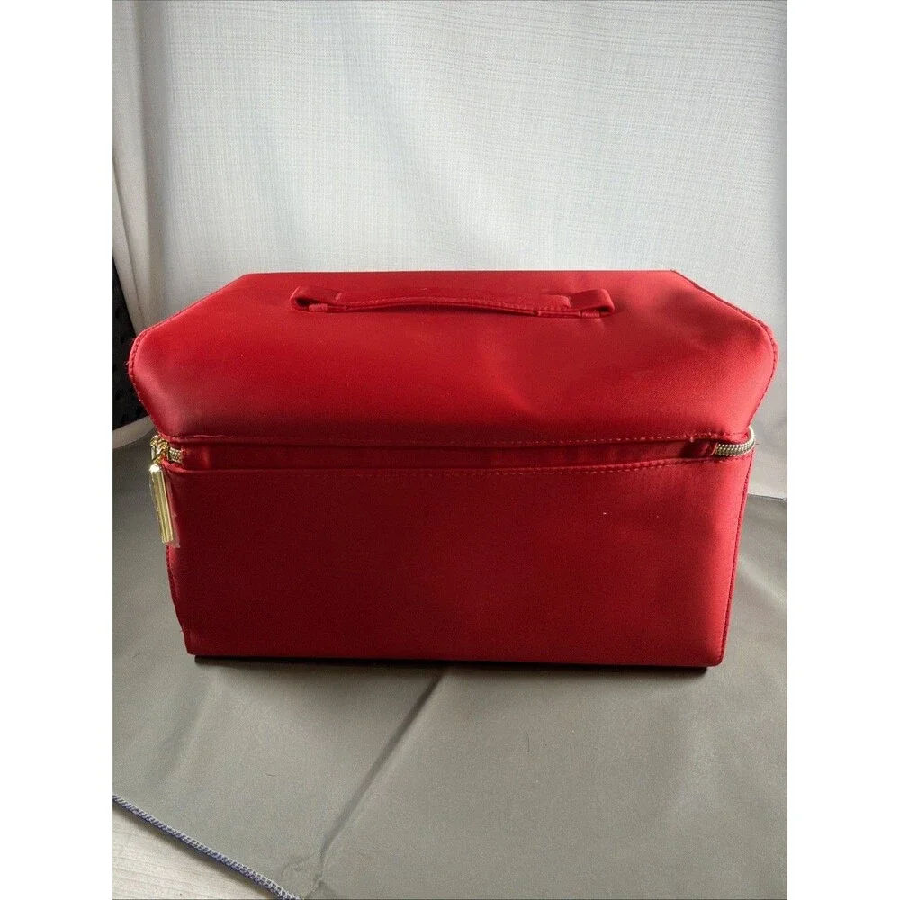 Estee Lauder 2022 Holiday Train Case Red Makeup Bag Cosmetic Travel Handle Zip